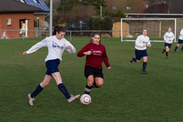 Bild 16 - Frauen TSV Zarpen - SG Rnnau/Daldorf : Ergebnis: 0:0